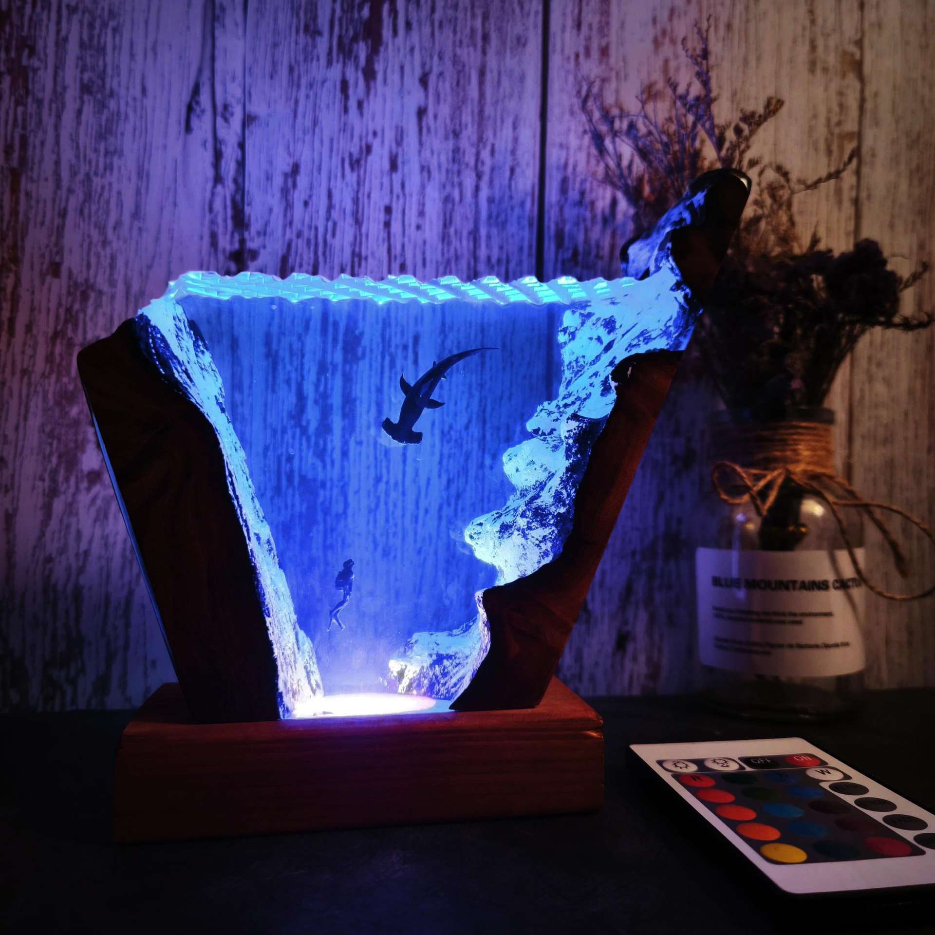 Ornamento luminoso a forma di  - Resin Art Wedding Gift recensione e prezzo