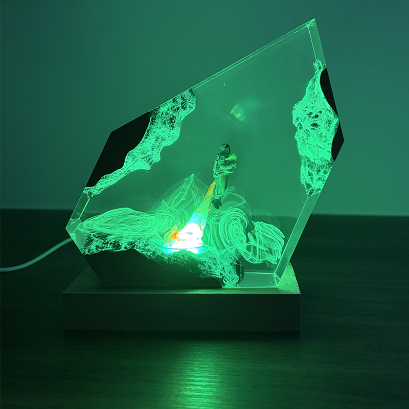Lampada da Tavolo in Resina a  - Resin Art Baby recensione e prezzo
