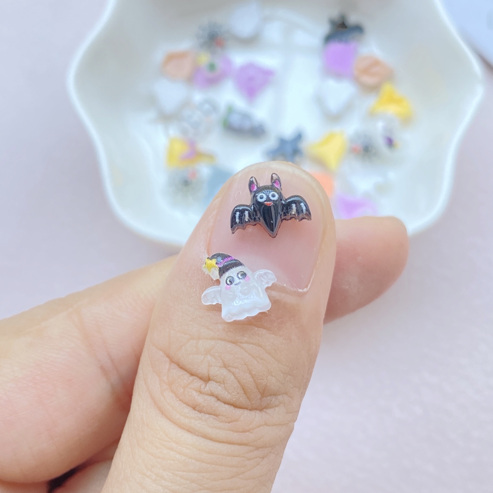 100 pz Halloween 3D Nail Art d - Resin Art Equipment recensione e prezzo