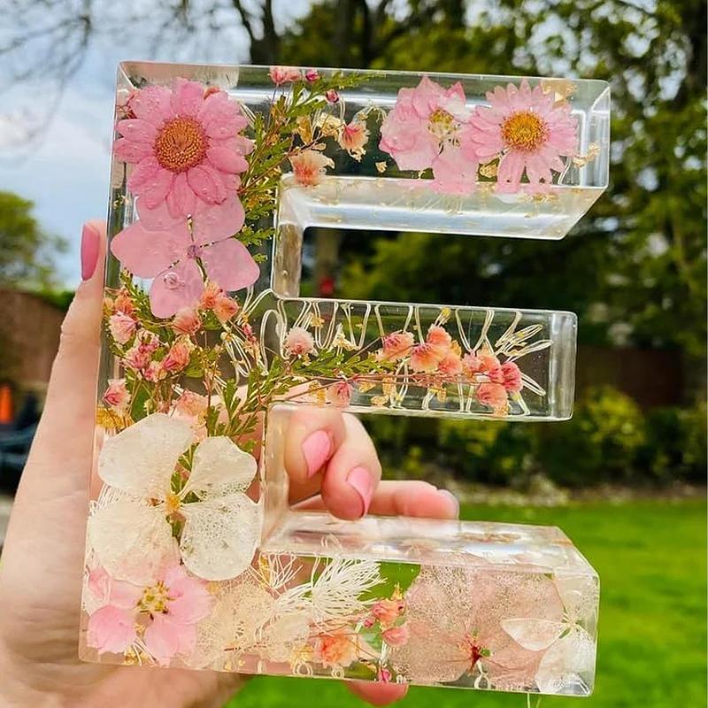 Lampada da notte floreale con  - Resin Art Alphabet recensione e prezzo